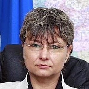 Поля Цоновска