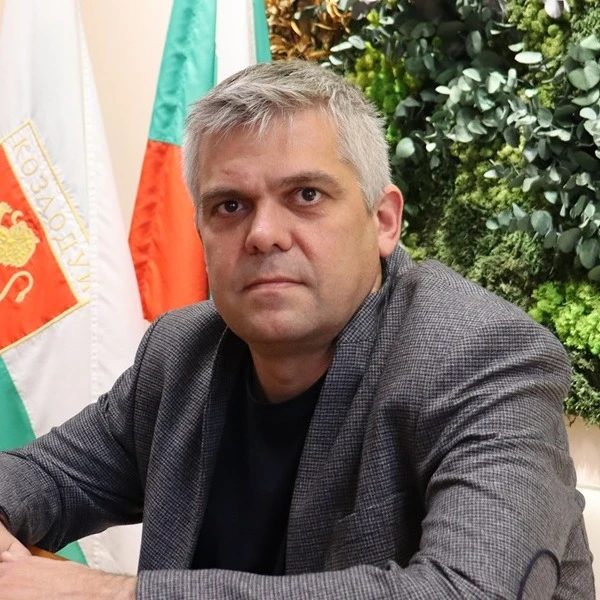 Гълъбин Цветанов Младенов