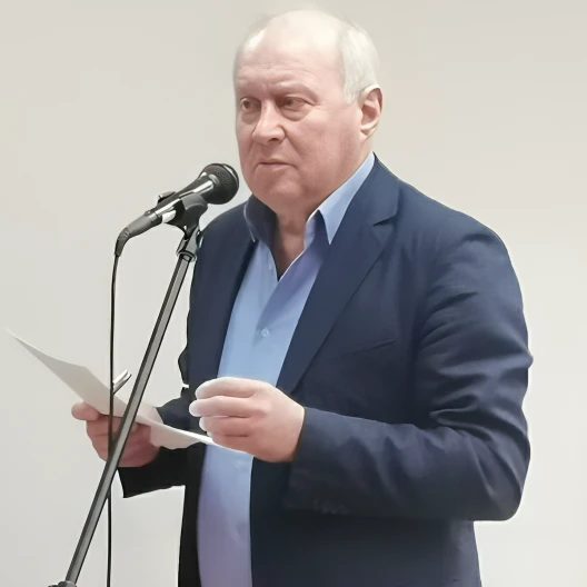 Евгени Иванов Генов