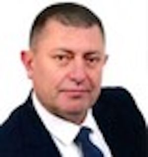 Исмет Салих Узунов