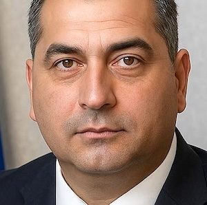 Филип Атанасов Винаров
