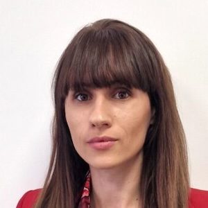 СВЕТОСЛАВА ИВАНОВА