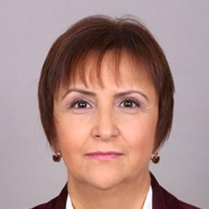 ЦВЕТАНА ПИРАЛКОВА