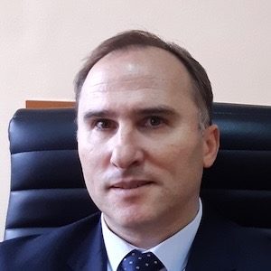 Милен Славов