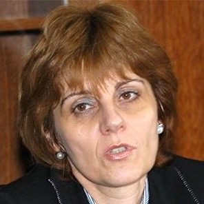 Албена Николаева Вутова